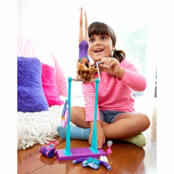 Barbie TEAM Stacie Doll Gymnastics SET - Image 3