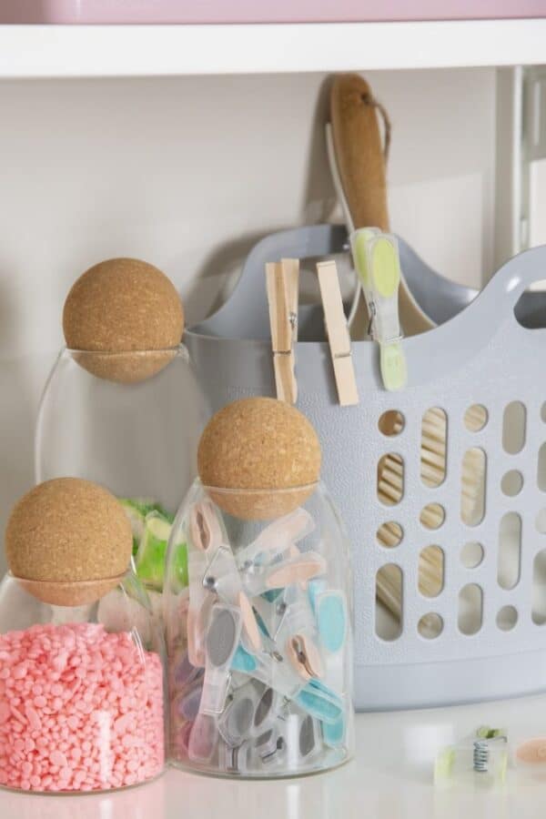 Laundry Pack Of 20 Soft Grip Pegs - Image 4