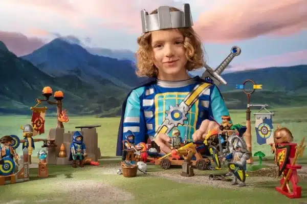 Playmobil Knights vs. Burnham Raiders - Duel, Medieval Castle and Knights Toy - Image 3