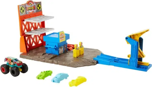 Hot Wheels Monster Trucks Blast Station Playset - Image 2