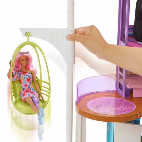 Barbie Vacation House Playset With 30+ Pieces by Mattel - Image 6