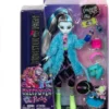 Monster High Creepover Party Doll, Frankie Stein with Pet Dog Watzie, Sleepover Clothes & Accessories like Pillow & Furry Robe