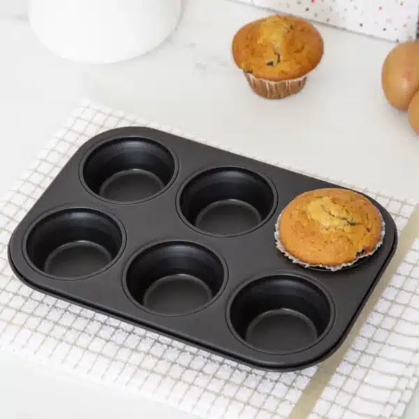 Wham®essentials 6 Cup Muffin Tin - Image 2