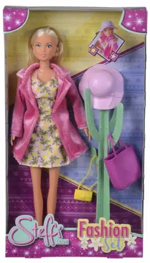Steffi Love fashion set doll with accessories. Suitable for children from 3 years